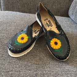 Brand New! Woman’s Mexico Sandals Size 24/US 7
