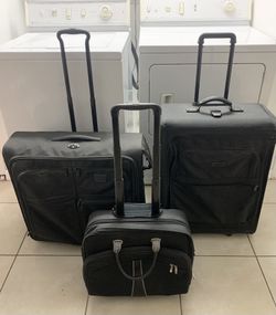 Tumi Luggage 3 PCs