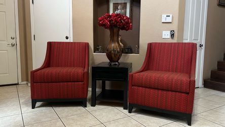 Accent chairs set