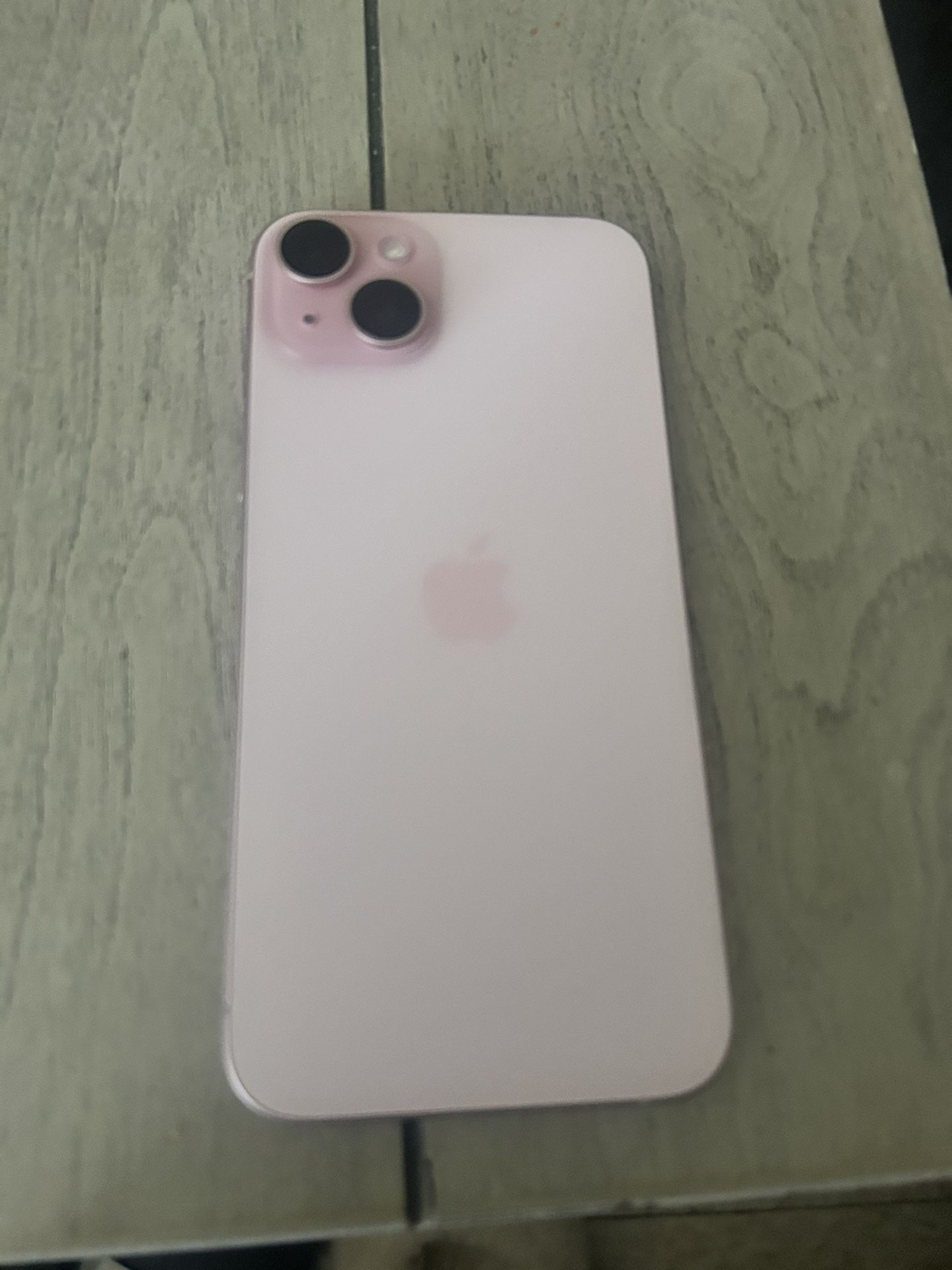 iPhone 15+