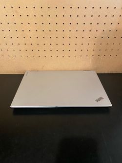 7th Gen 2-in-1 Lenovo i5 Touchscreen with Backlit Keyboard and Stylus