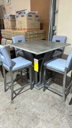 Dining room set