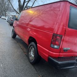 2008 Ford E-250
