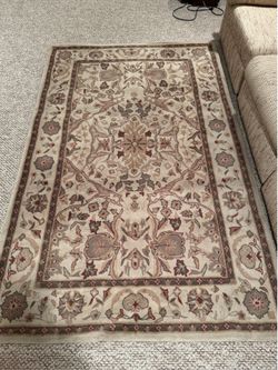 Oriental Weavers of America coventry rug ivory 5’ x 8’