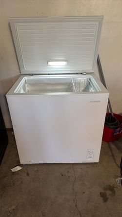 INSIGNIA FREEZER