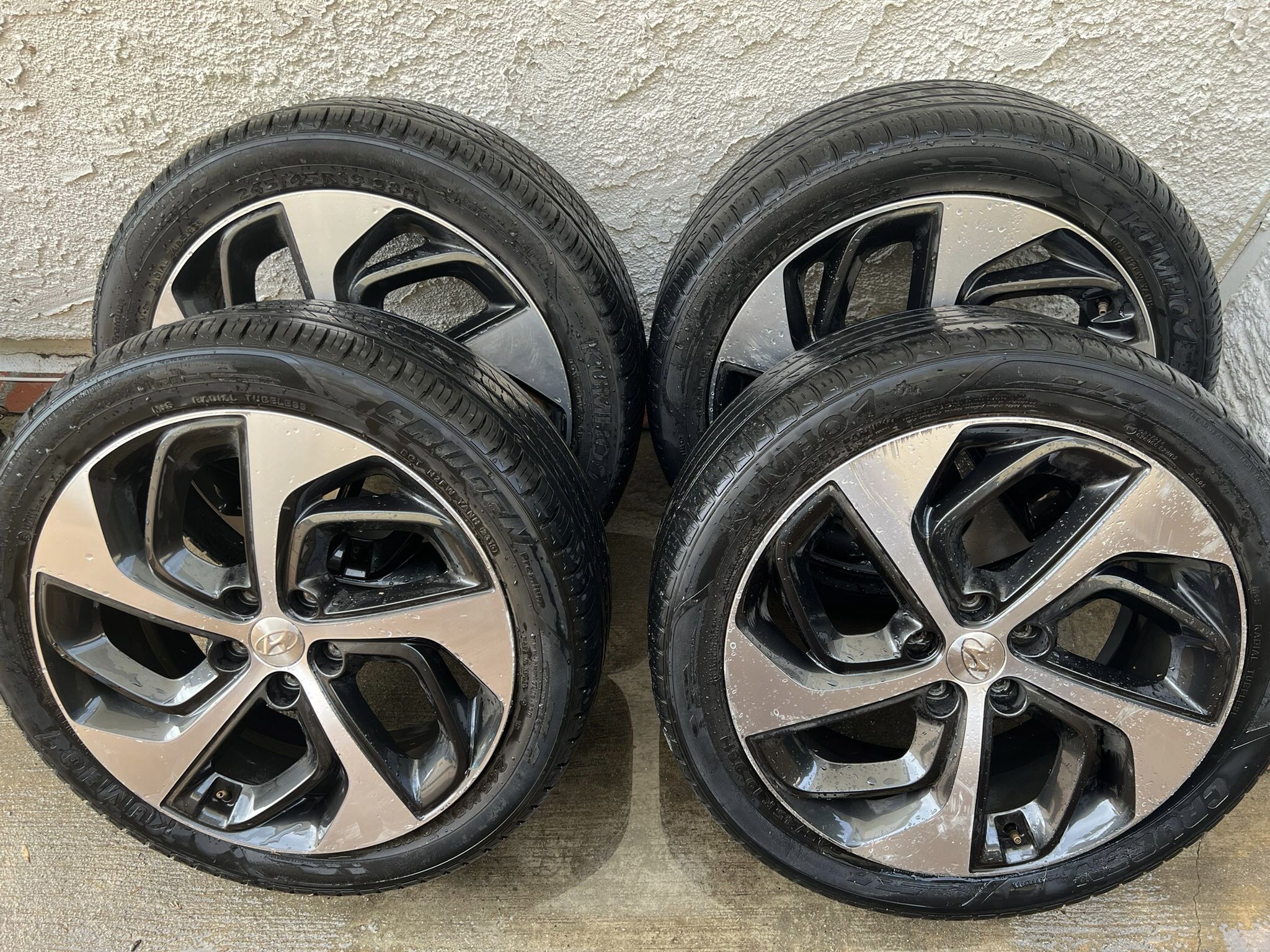 Hyundai Tucson R19(245/45R19) set of 4 wheels for Sale in Los Angeles ...