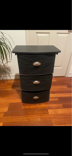 Mini dresser