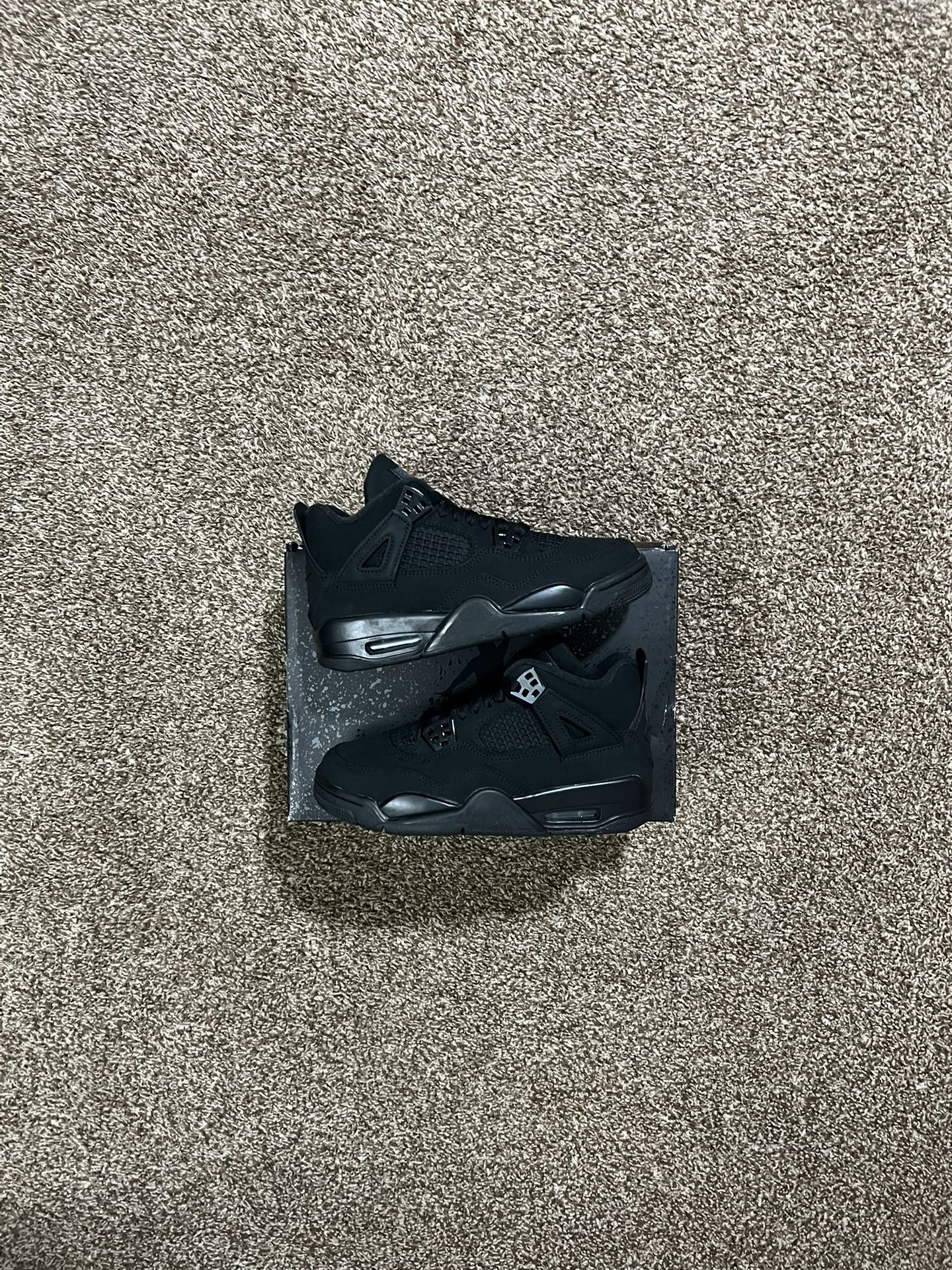Jordan 4 Black Cat (2025) Size 4Y