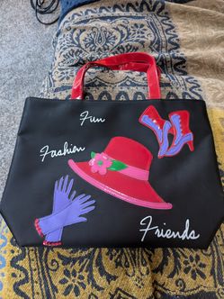 Red hat  @ Friends Handbag + Coinpurse