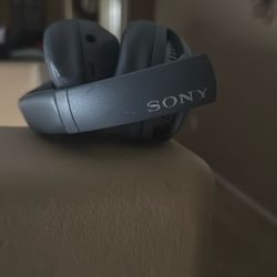 Sony Wireless Noise  Canceling Headphones