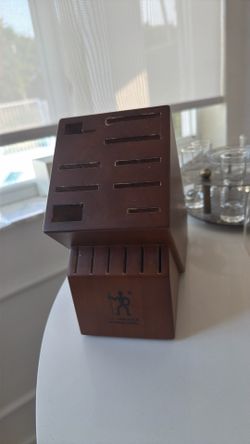 HENCKELS KNIFE BLOCK