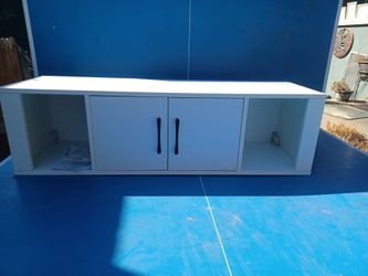 wall mounted cabinet