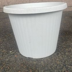 Plastic Garden Pot
