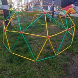 Dome Climber