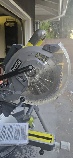 Ryobi 10" Sliding Compound Miter Saw With Stand