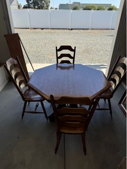 Dining room table