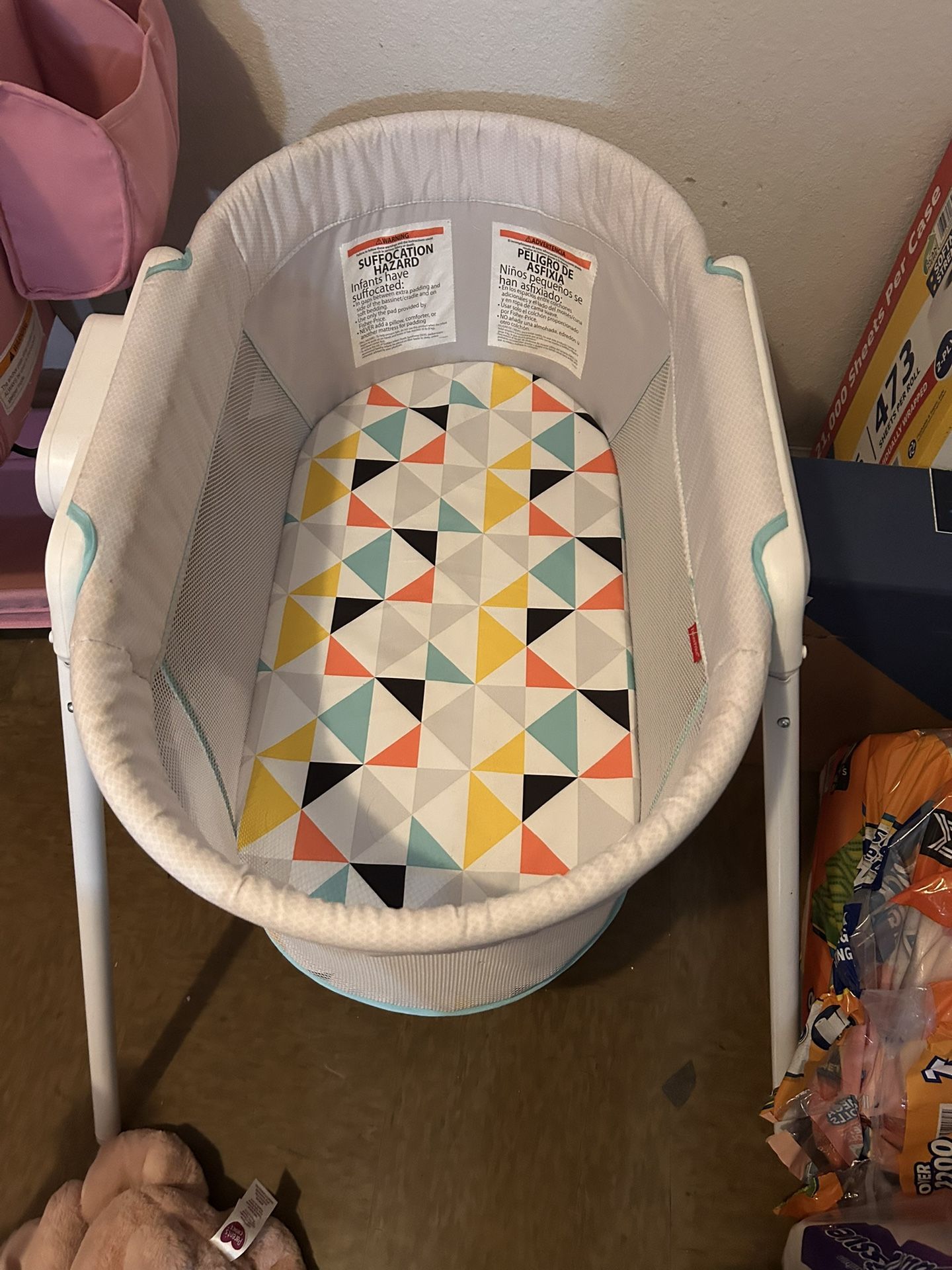 Vibrating Portable Bassinet