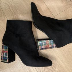 Betsey Johnson boots