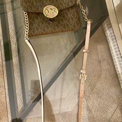 Flat Crossbody Michael Kors Bag