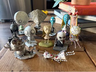 O.B.O Tim Burton tragic toys