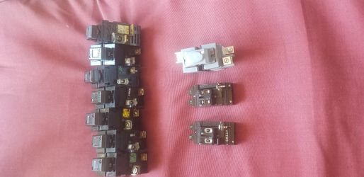 Circuit Breaker Pushmatic Bulldog multi Amp  Two 1 Pole Unit 120/240V