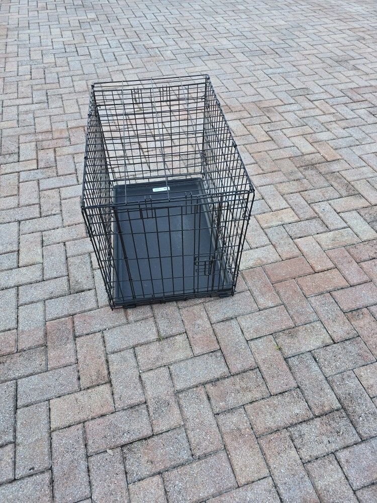 Pet Cage Foltable Like New