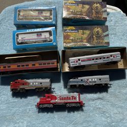 Athearn Train Sets. 