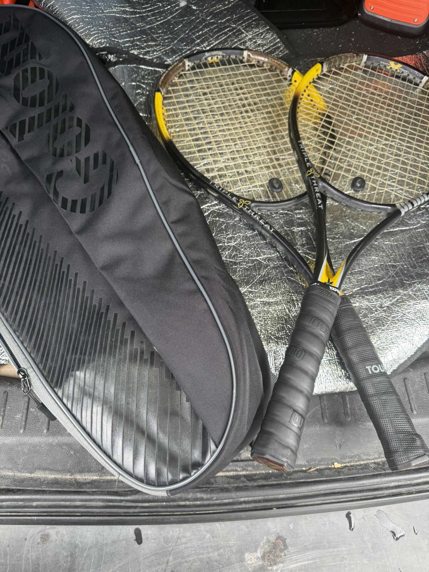 2 Tennis Rackets And Bag 