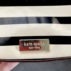 Kate Spade Chelsea Park Crossbody Bag - Patent Stripe - Small - Black/Cream 