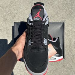Jordan 4 Retro Bred (2019)  
