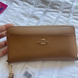 Large COACH Wallet 
