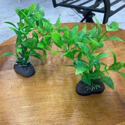 15 Fake Realistic  Plants For Aquariums 