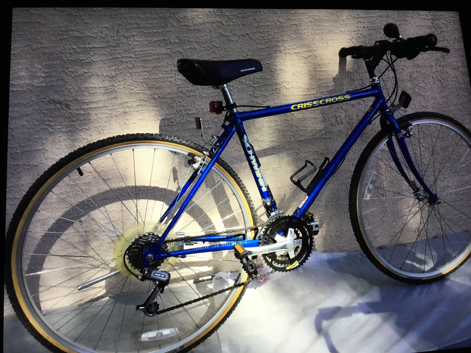 Mountain Bike Schwinn Crisscross Hybrid Bike Bike 26”