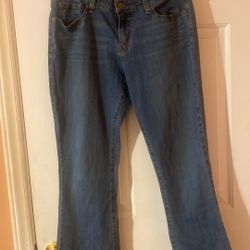 Levi Women Jeans