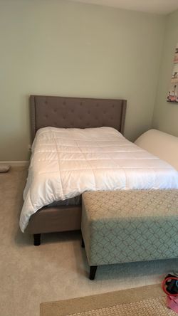 Queen bed and mattress