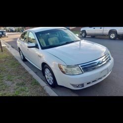 2009 Ford Taurus