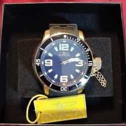 NIB Men's Swiss Invicta Specialty #30699 Silicone Gold