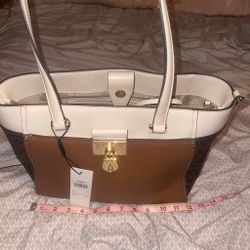 Calvin klein purse