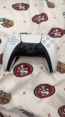 PS5 controller
