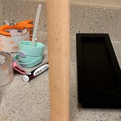 Kitchen tissue holder