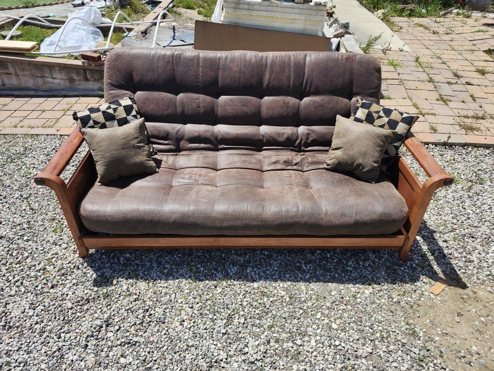 Queen Size Futon
