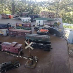 Electric Trains Tracks Lionel's And Assorted Ones Some Screw Brand New In The Boxes With Transformers