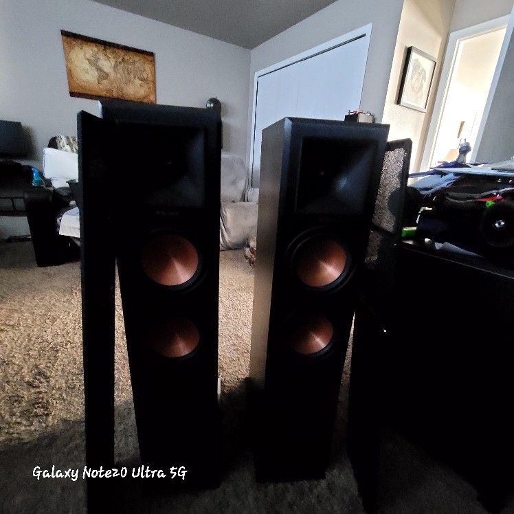 Pair Of Mint Klipsch RP 260F Ebony 17.65"x9. 01"x39. 6"