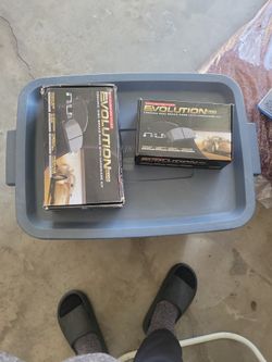 Brake Pads New In Box For 2016 Dodge Journey 