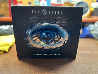 The X Files Complete Collectors Edition DVD Box Set - Brand New
