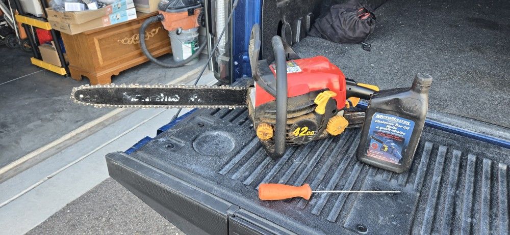 Homelite Chain Saw 18"