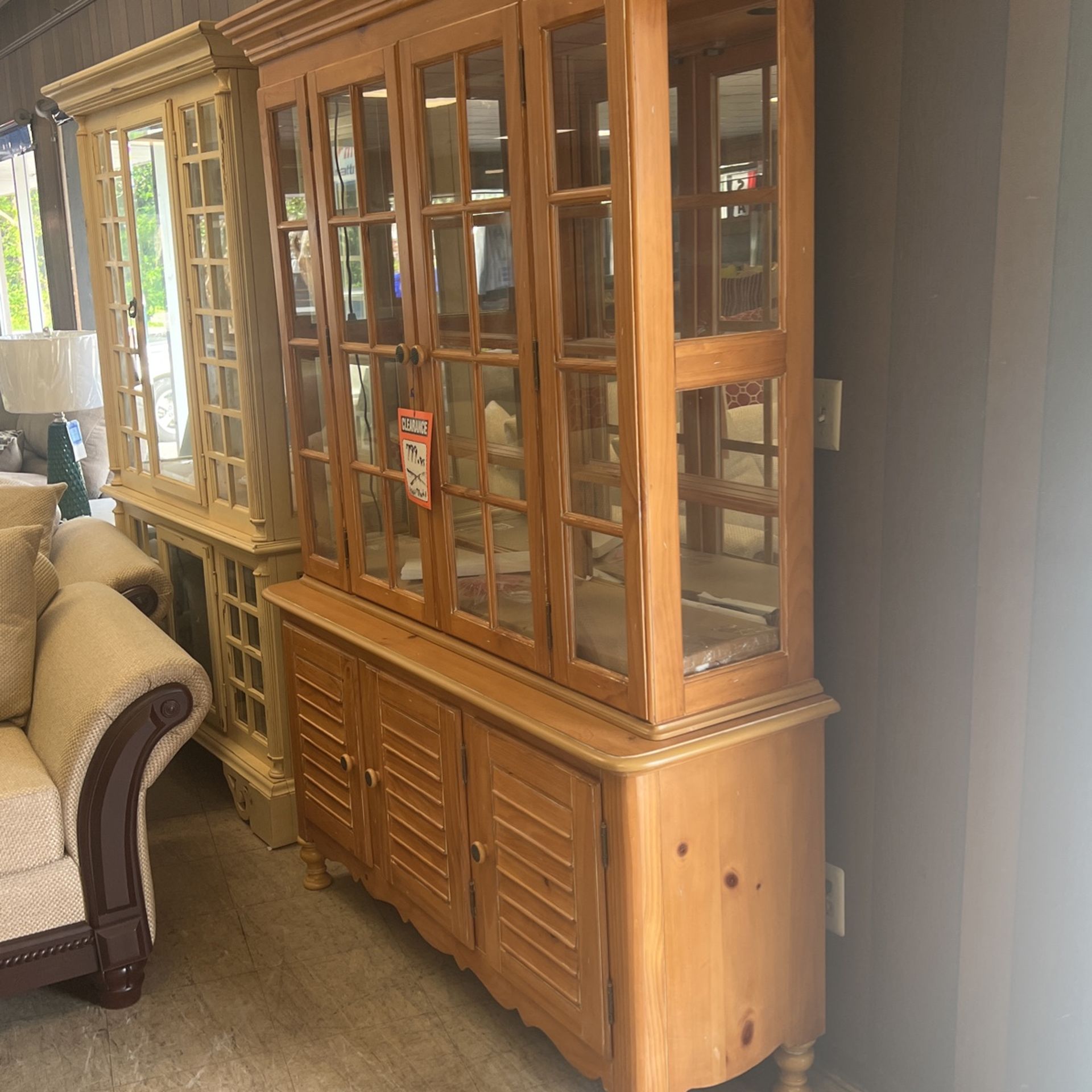 China cabinet 799