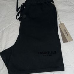 Essentials Shorts (ESS )