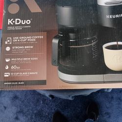 Keurig K- Duo Single Serve & Carafe Coffee Maker 