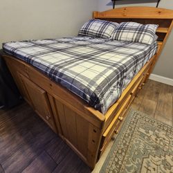 Full Size Solid Wood Captains Bed with Drawers & Hidden Storage